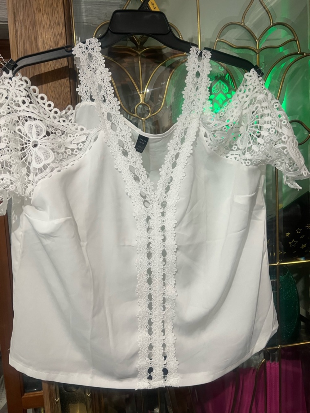 SHEIN White Lace-Trim Cold-Shoulder Camisole 2x